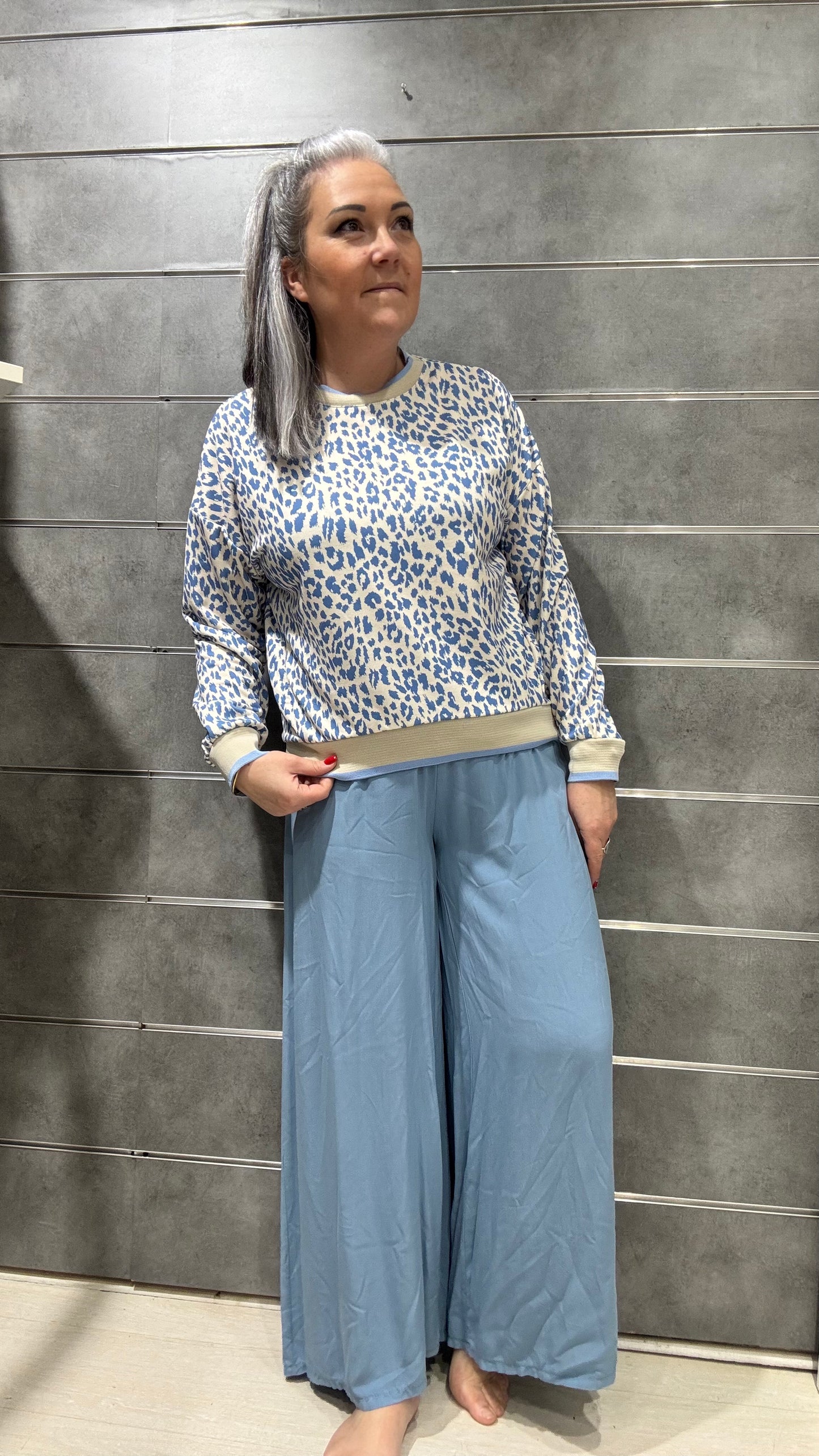 Look chic et décontracté avec ce pantalon fluide