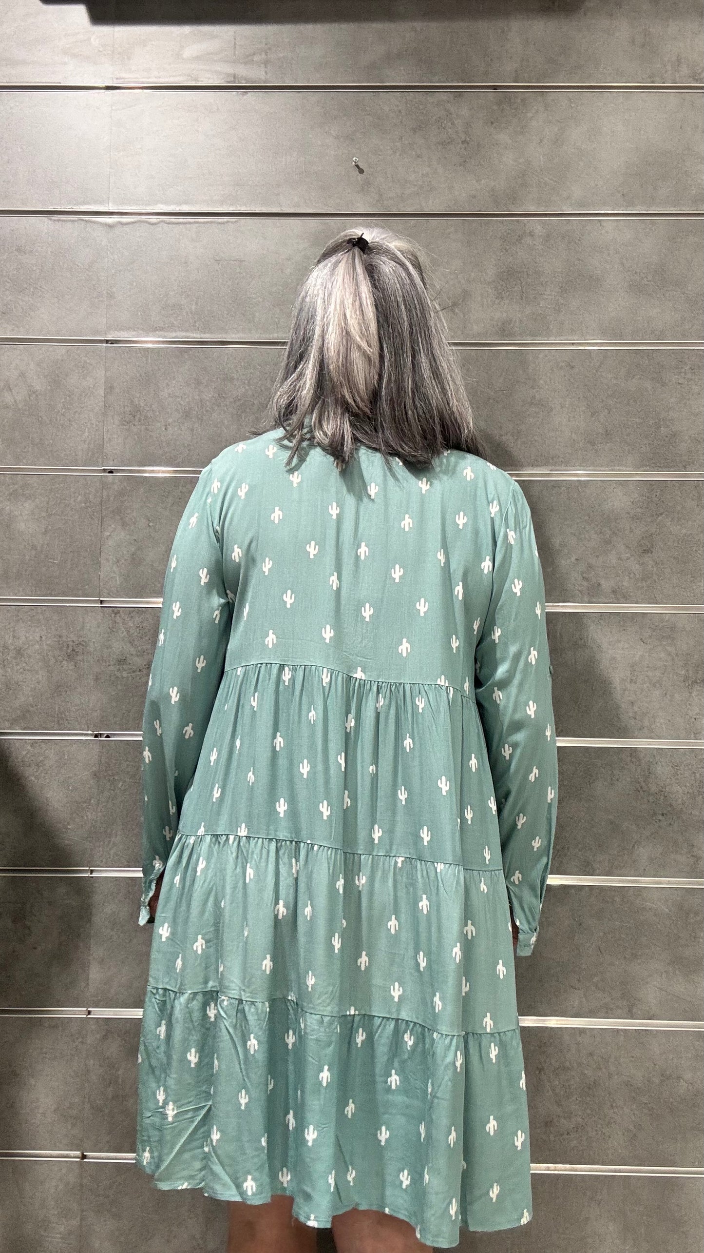 blouse motifs feuilles vert d'eau