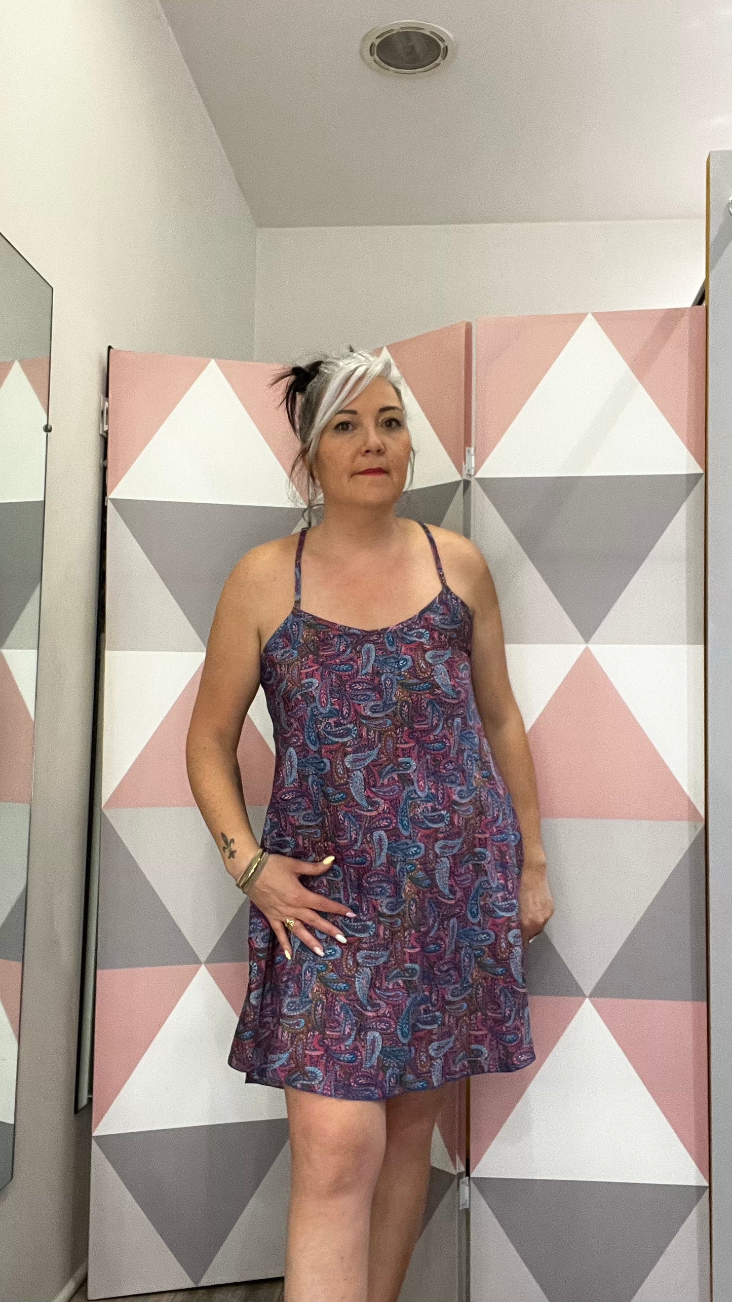 boutique de prêt à porte féminin en Corrèze