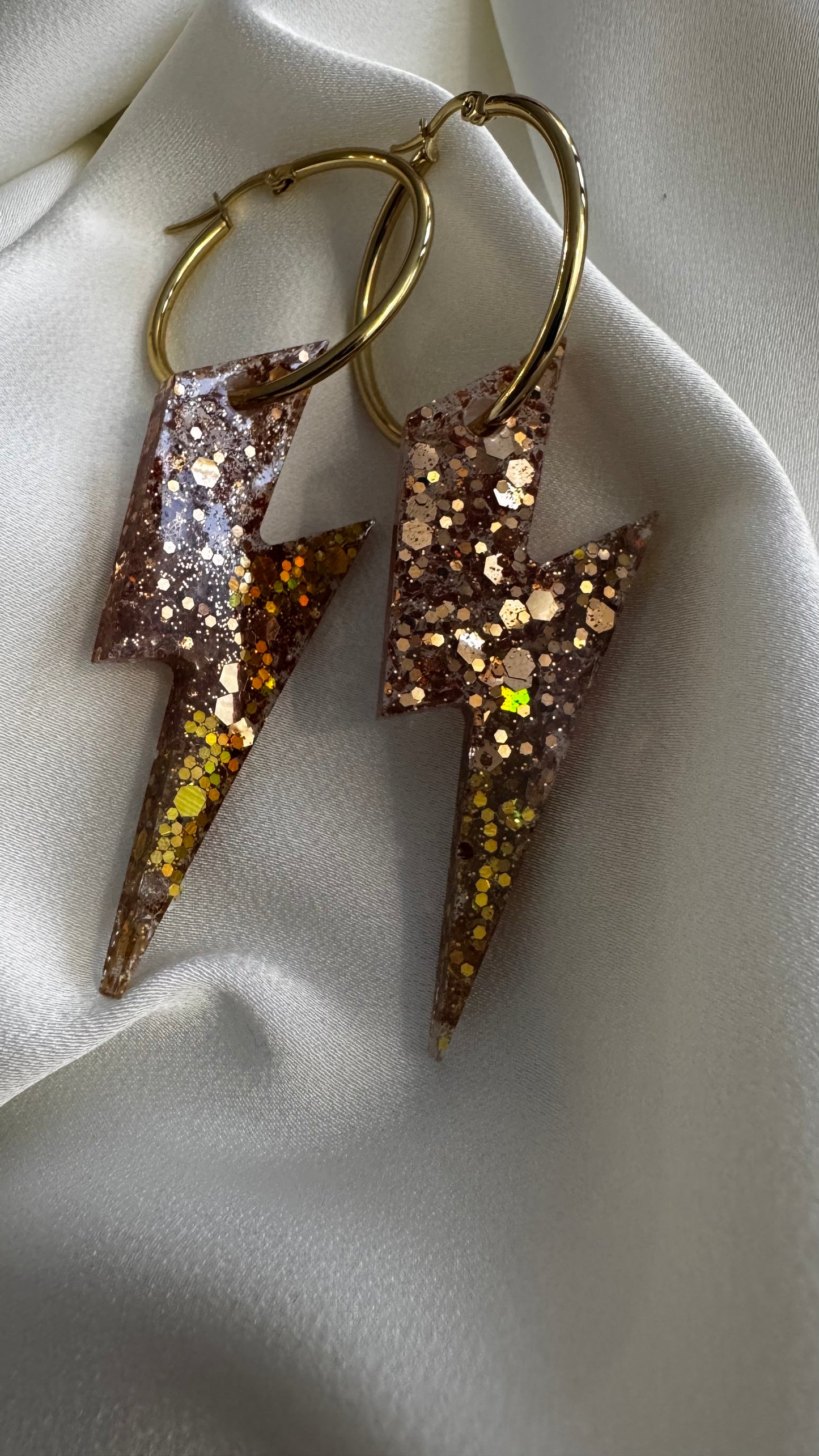 Pampilles en résine pour créoles