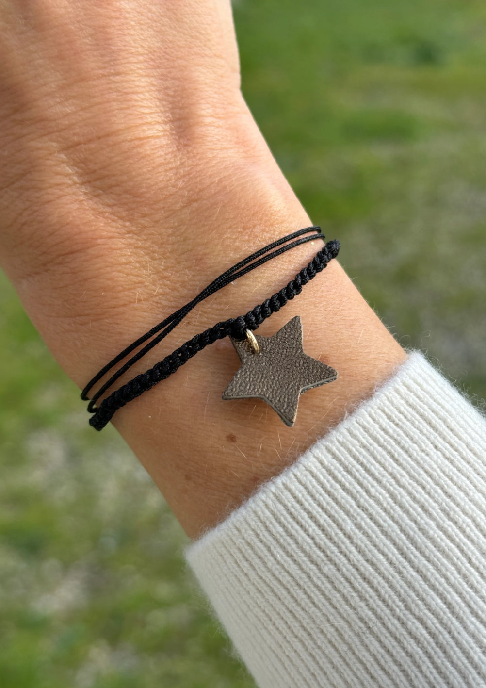 bracelet petite étoile en cuir création française