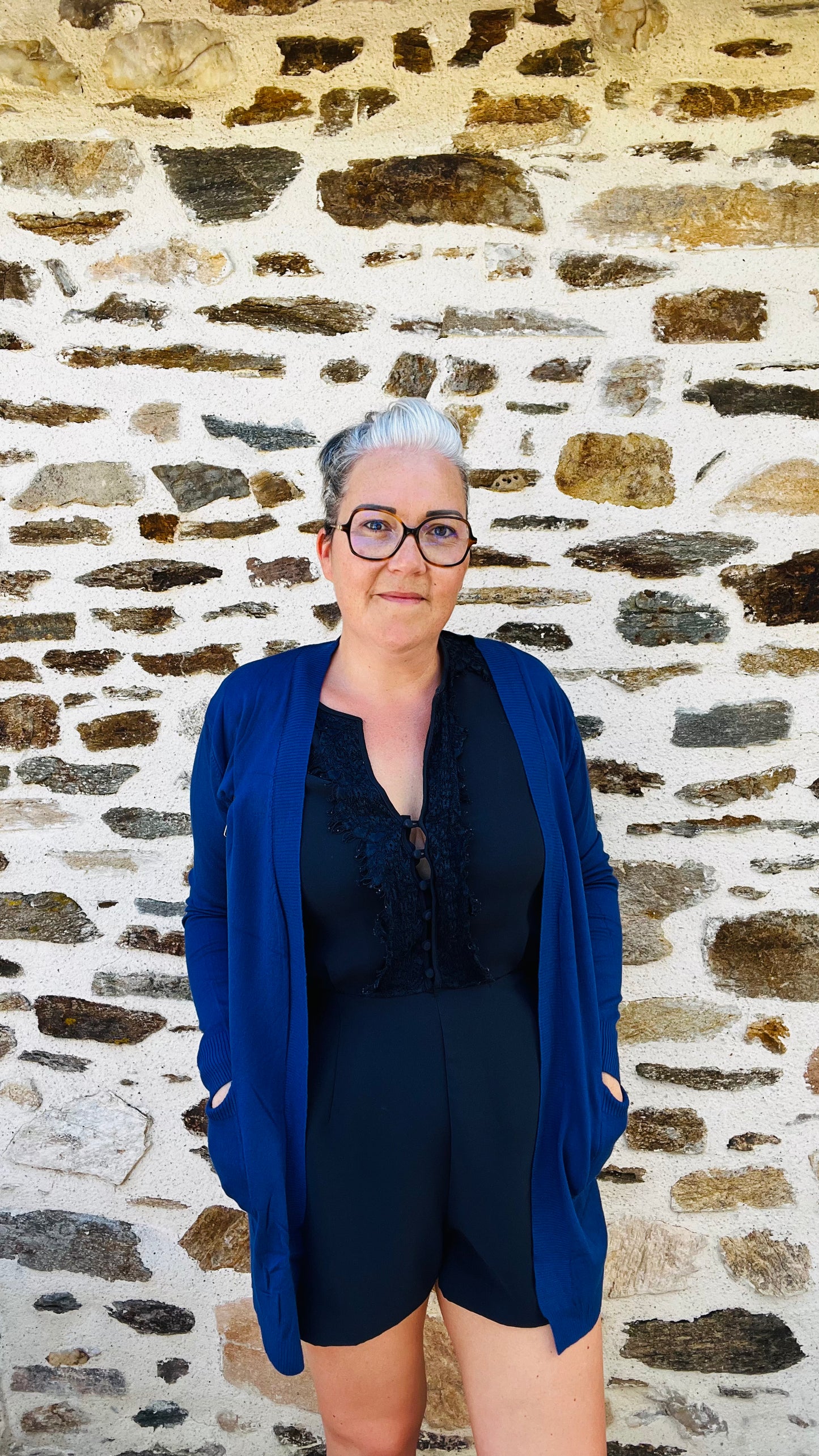 Paletot en cachemire avec poches, chaleur et style garantis.