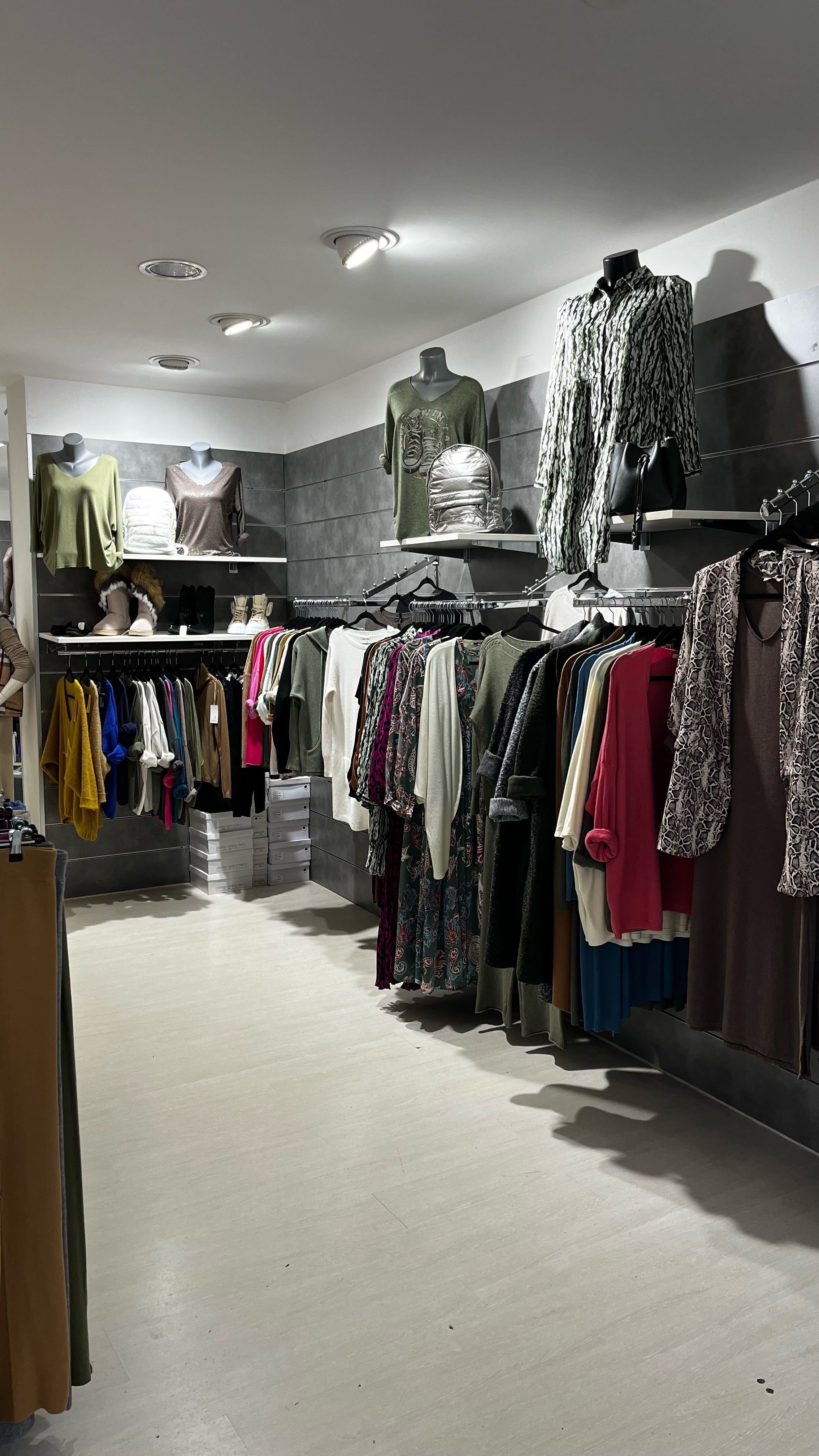 BOUTIQUE MADAME RVE -37 avenue Victor Hugo 19000 Tulle Madame rve BOUTIQUE MADAME RVE -37 avenue Victor Hugo 19000 Tulle Madame rve