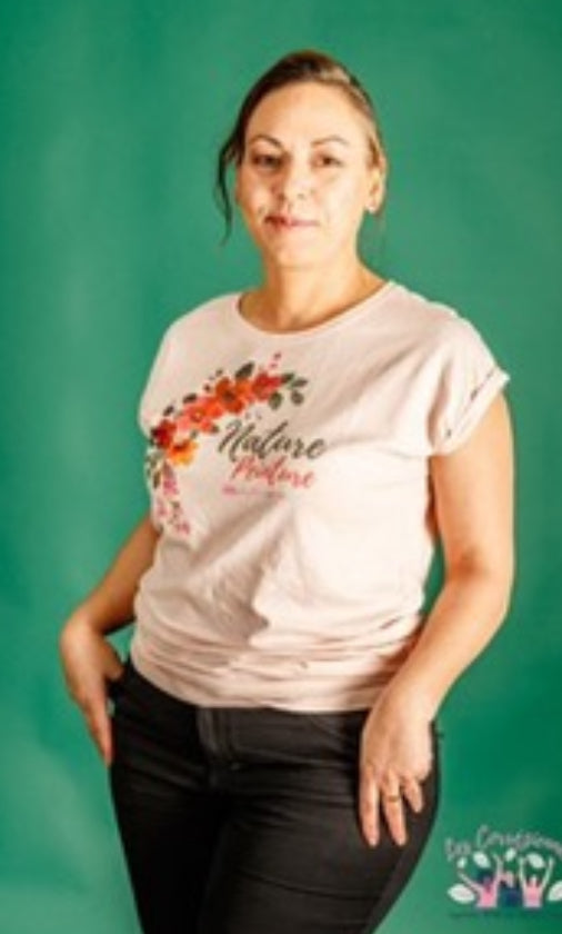 Vêtement femme qui déchire