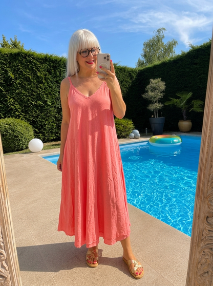 Robe en coton légère fine bretelles longue corail lumineuse curvy 