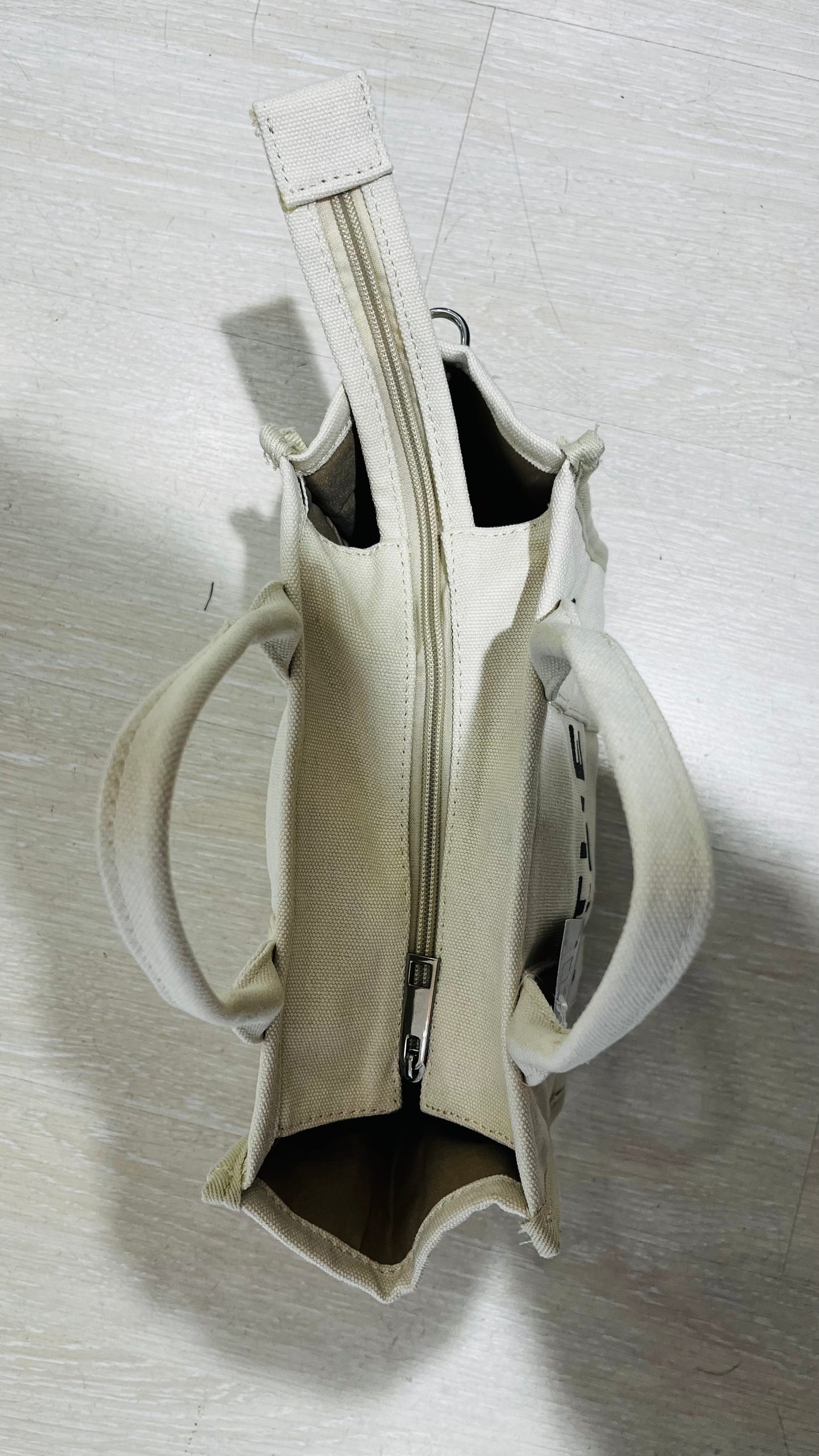 sac à main pour femme crème tendance 2024 
