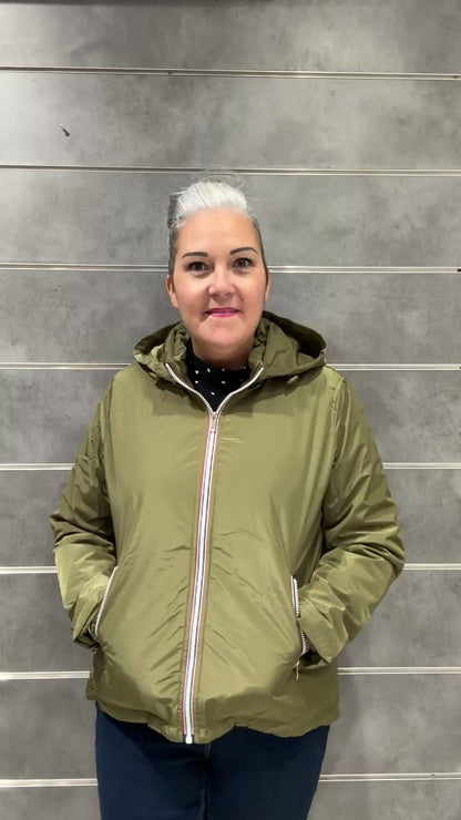 veste imperméable kaki femme look urbain