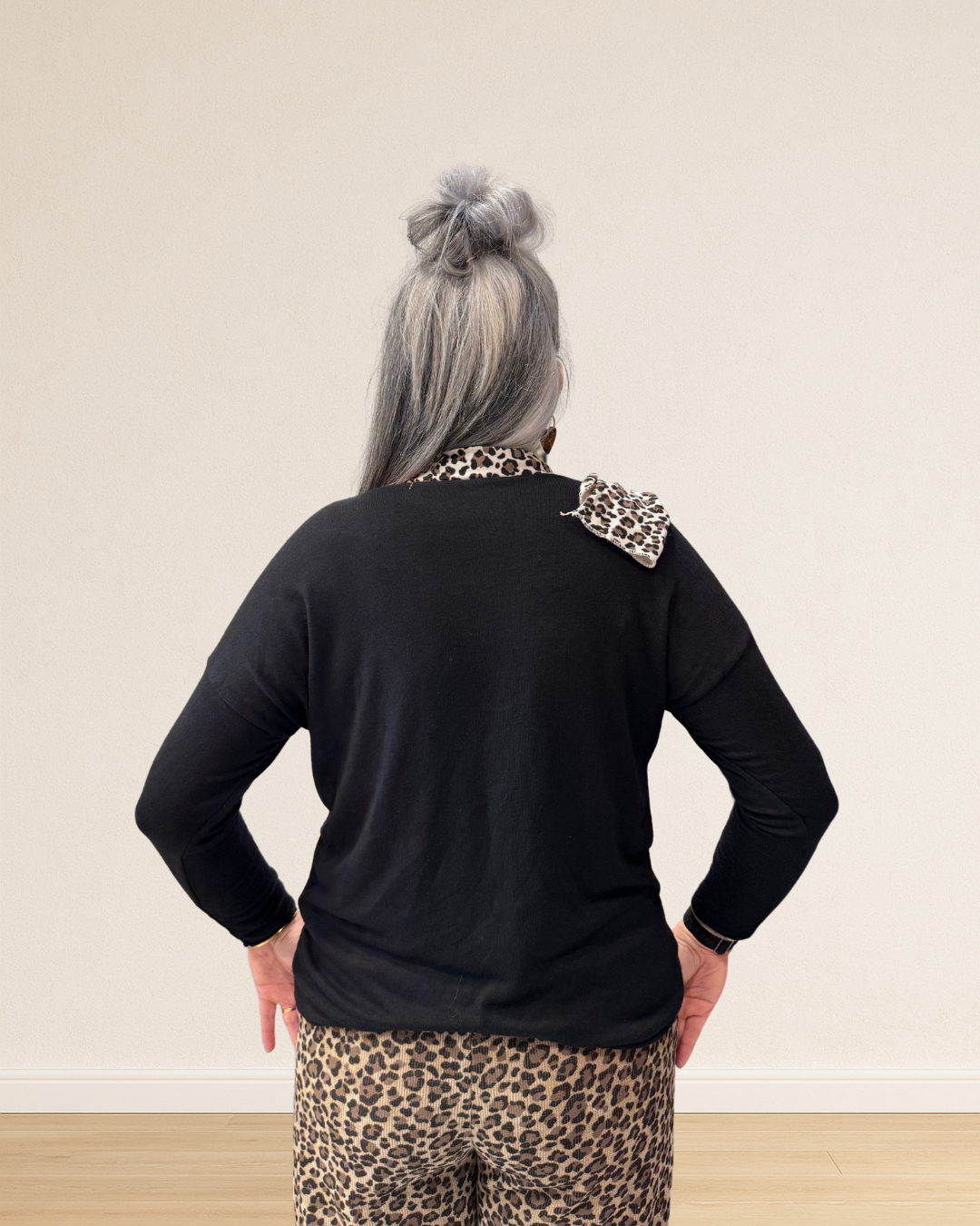 pull sans motifs simple