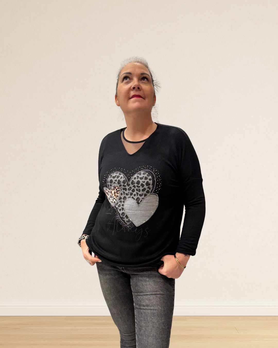 pull de fête noir coeur 