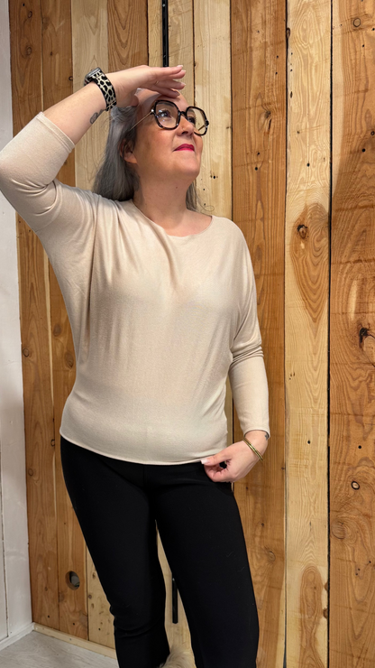 blouse curvy