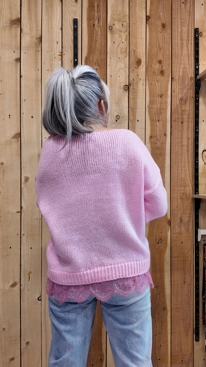 Pull femme oversize rose dentelle bas vue dos