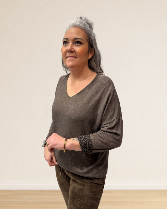 pull manches retroussables léopard
