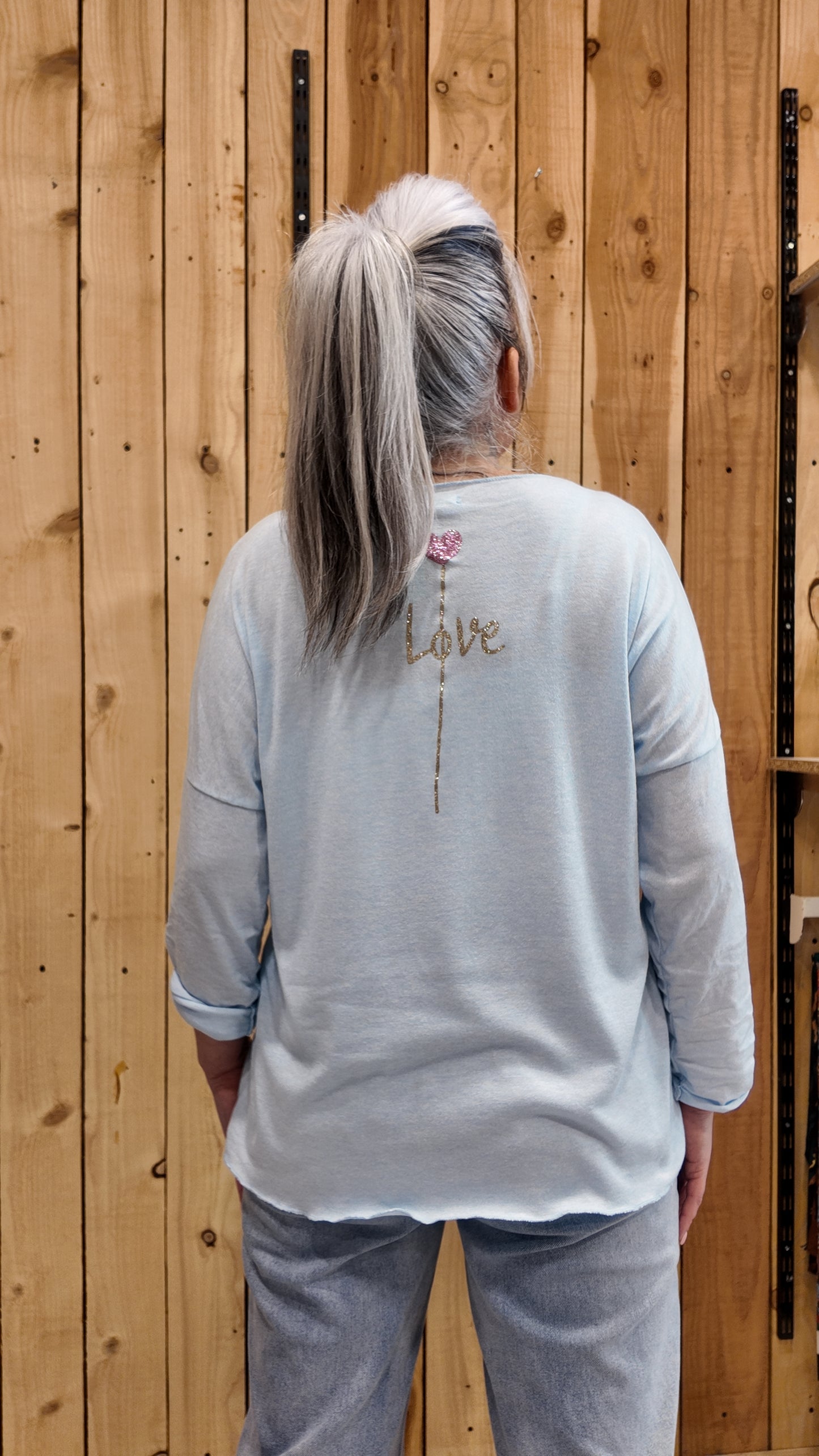 Pull femme dos motif cœur ballon love doré tendance