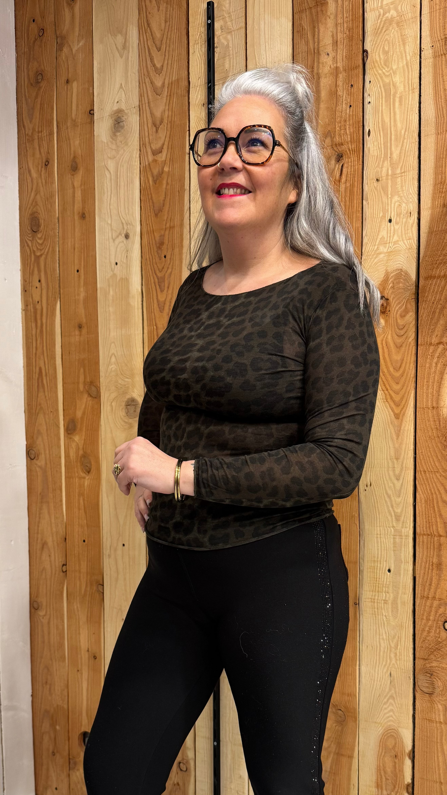 sous pull tendance léopard