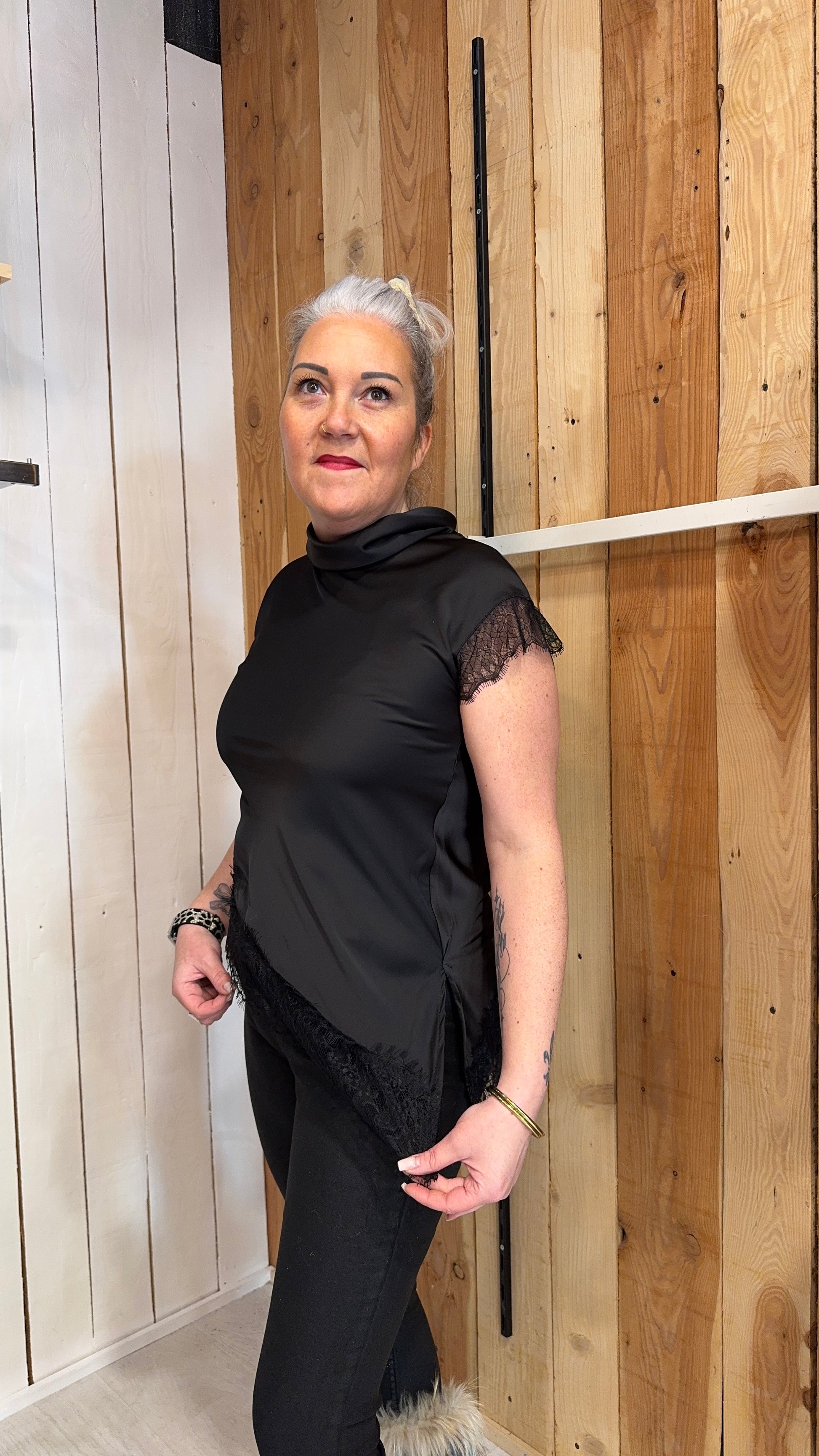 top chic femme pour les fêtes tendance