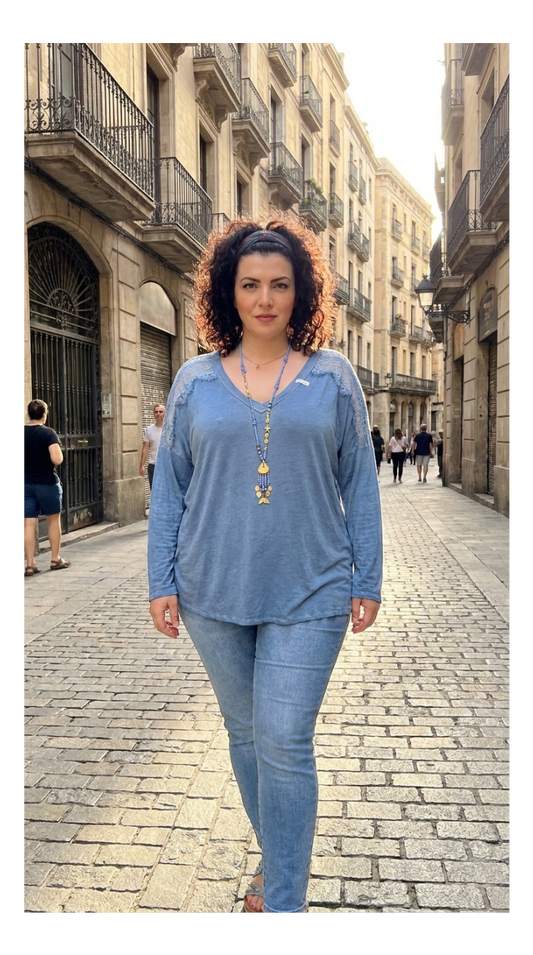 top dentelle femme curvy 